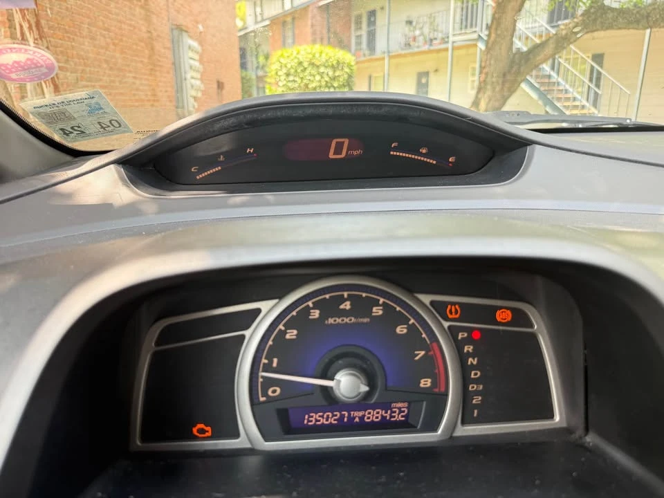 2008 Honda Civic 8th Gen - Image 5 of 9