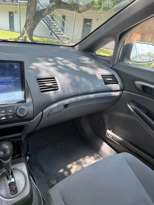 2008 Honda Civic 8th Gen - Image 8 of 9