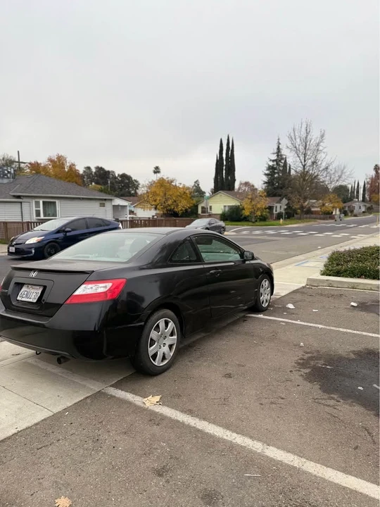 2008 Honda Civic 8th Gen - Image 3 of 10