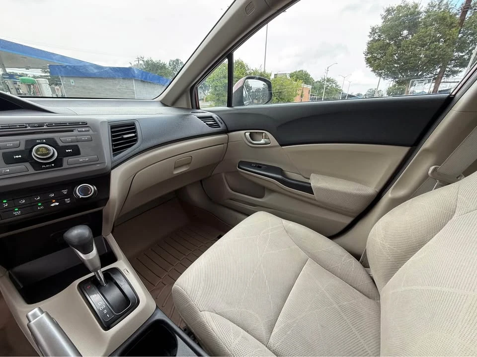 2012 Honda Civic 9th Gen - Image 8 of 10
