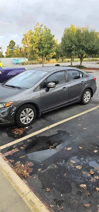 2012 Honda Civic 9th Gen - Image 3 of 7