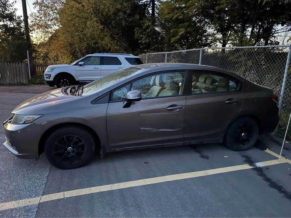 2013 Honda Civic 9th Gen - Image 5 of 5