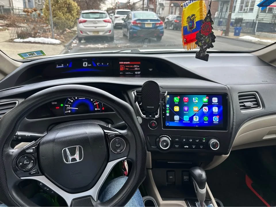 2013 Honda Civic 9th Gen - Image 6 of 10