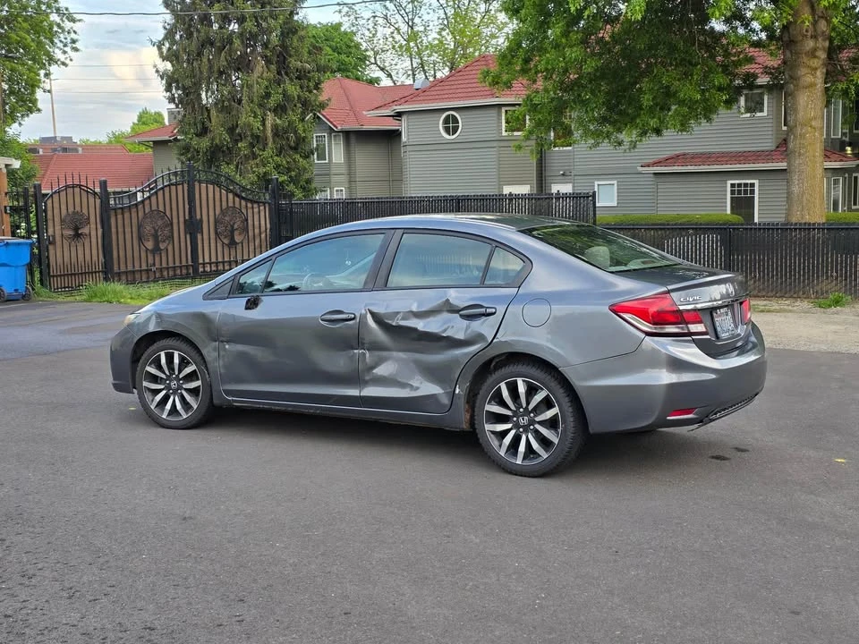 2013 Honda Civic 9th Gen - Image 3 of 4