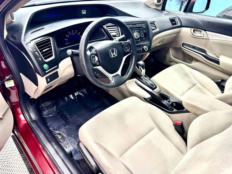2013 Honda Civic 9th Gen - Image 5 of 10