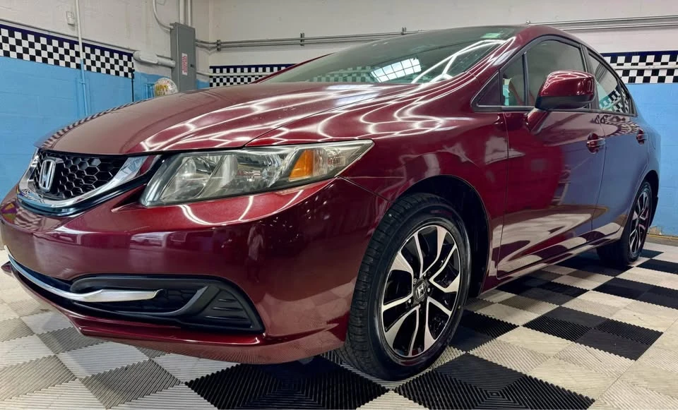 2013 Honda Civic 9th Gen - Image 2 of 10