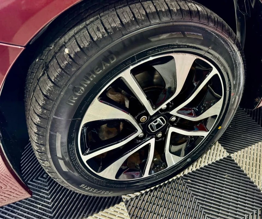 2013 Honda Civic 9th Gen - Image 10 of 10