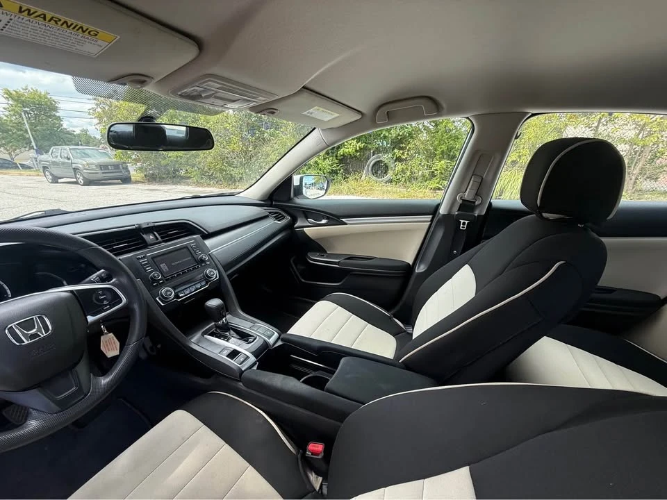 2016 Honda Civic 10th Gen - Image 4 of 9