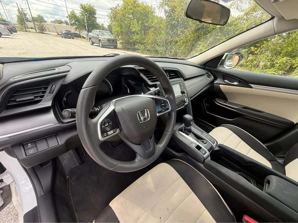2016 Honda Civic 10th Gen - Image 6 of 9