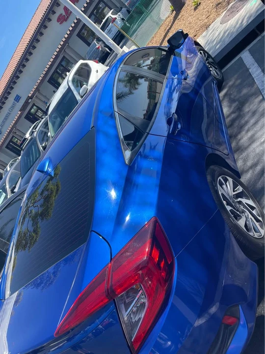 2017 Honda Civic 10th Gen - Image 2 of 3