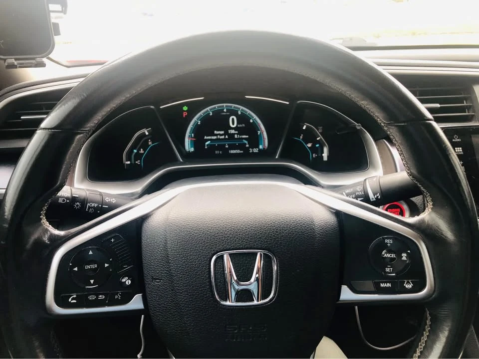 2017 Honda Civic 10th Gen - Image 7 of 10