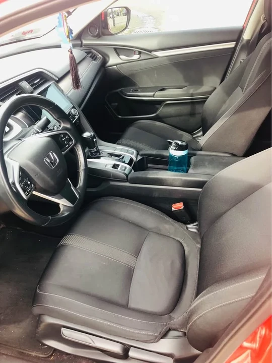 2017 Honda Civic 10th Gen - Image 8 of 9