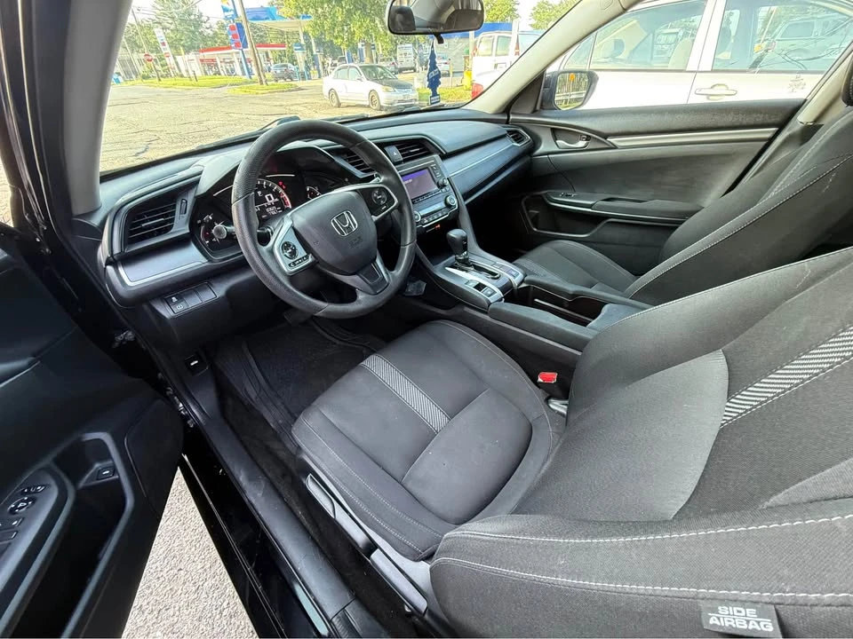 2018 Honda Civic 10th Gen - Image 8 of 10