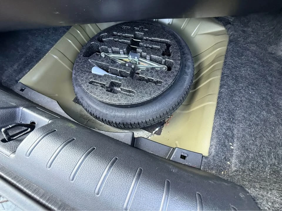 2018 Honda Civic 10th Gen - Image 4 of 10