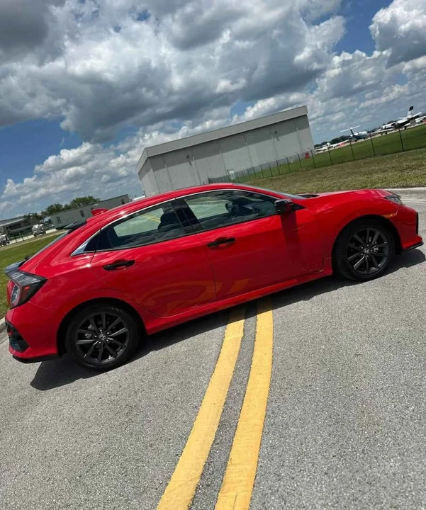 2021 Honda Civic 10th Gen - Image 5 of 8