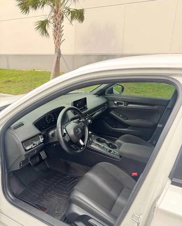 2024 Honda Civic 11th Gen - Image 4 of 7