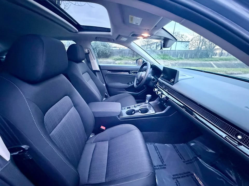2024 Honda Civic 11th Gen - Image 8 of 10