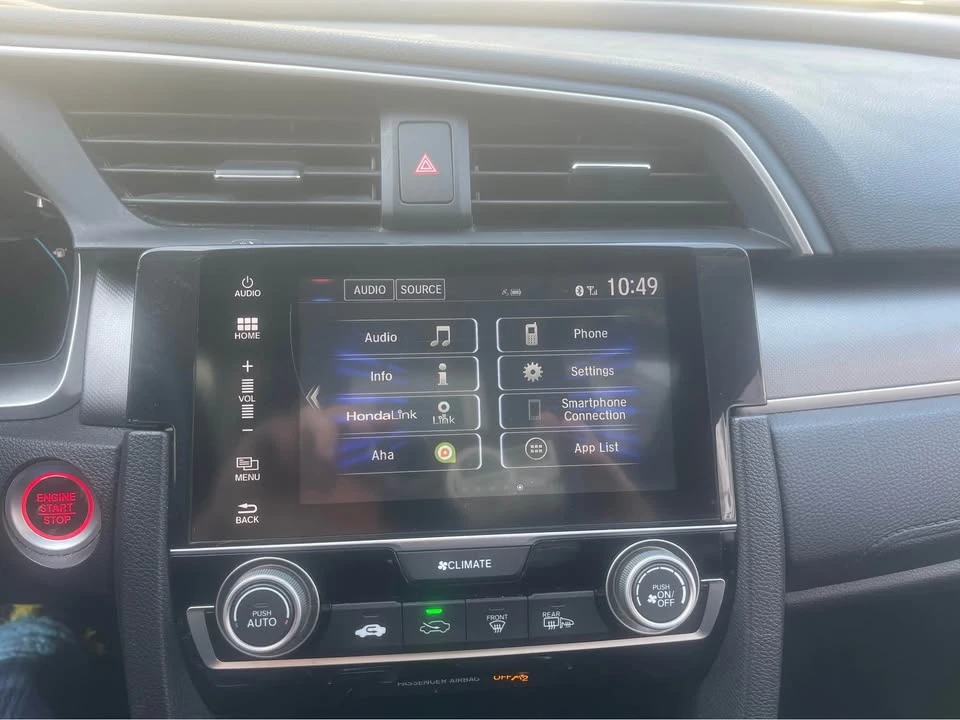 2016 Honda Civic 10th Gen - Image 5 of 9