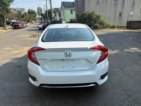 2020 Honda Civic 10th Gen - Image 10 of 31