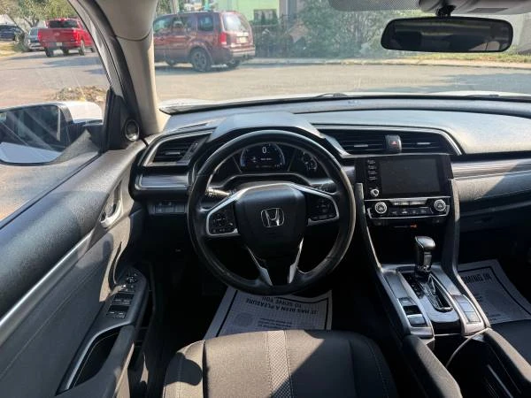 2020 Honda Civic 10th Gen - Image 19 of 31