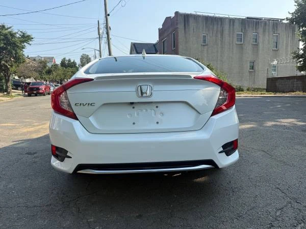 2020 Honda Civic 10th Gen - Image 8 of 31