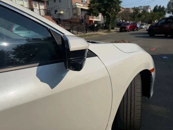 2020 Honda Civic 10th Gen - Image 5 of 31
