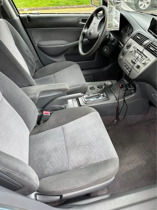2004 Honda Civic 7th Gen - Image 3 of 10
