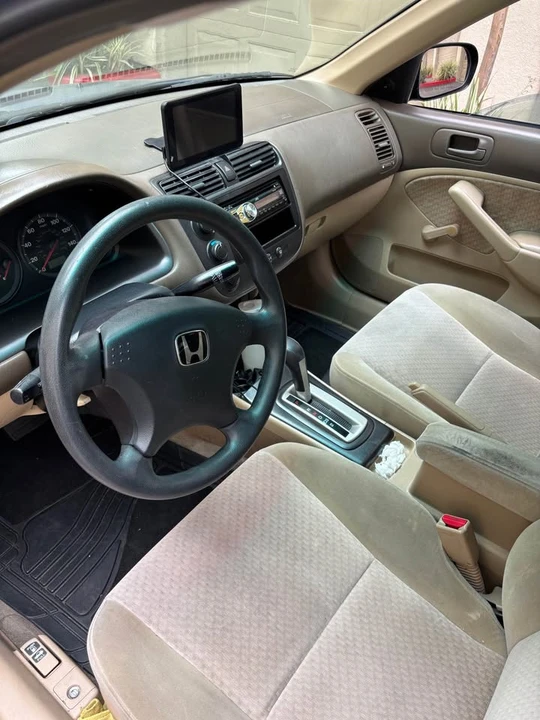 2004 Honda Civic 7th Gen - Image 4 of 4
