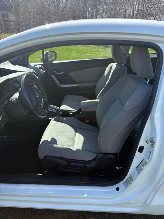 2014 Honda Civic 9th Gen - Image 5 of 9
