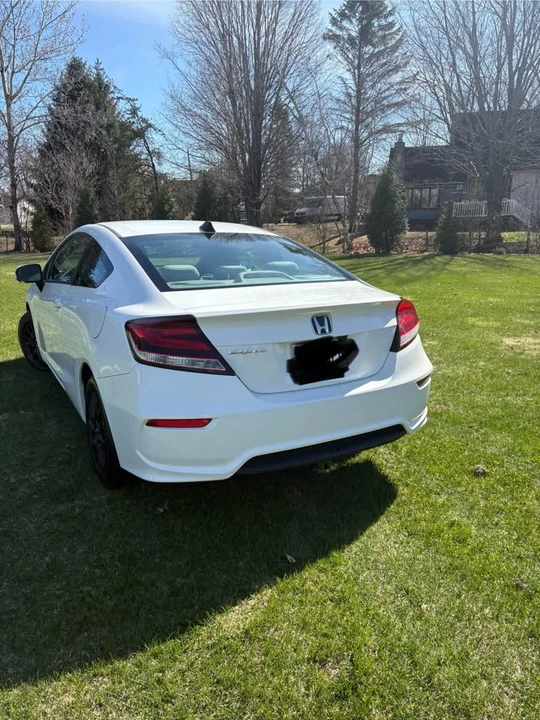 2014 Honda Civic 9th Gen - Image 3 of 9