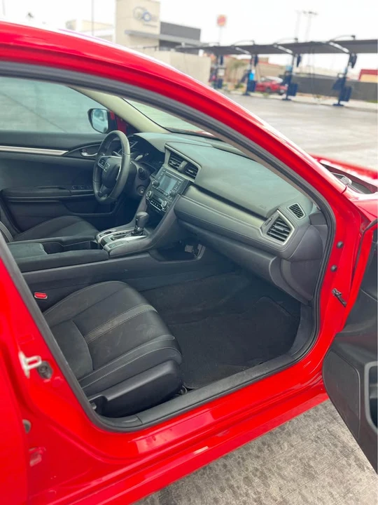 2016 Honda Civic - Image 9 of 10