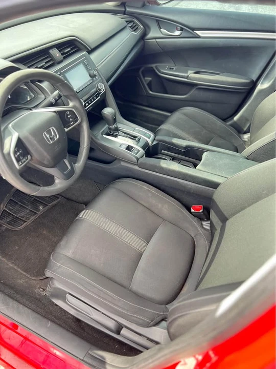 2016 Honda Civic - Image 8 of 10