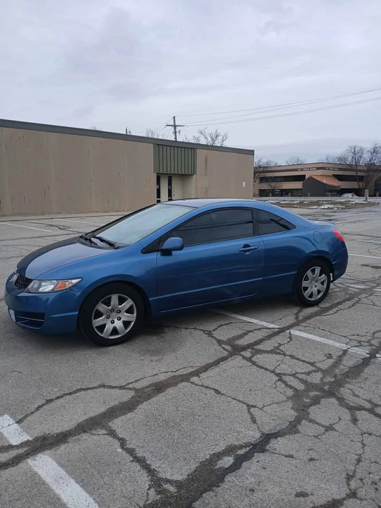 2011 Honda Civic 8th Gen - Image 5 of 10