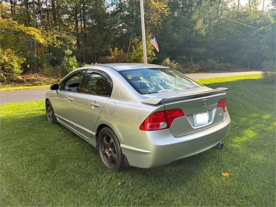 2008 Honda Civic Si 8th Gen - Image 2 of 10