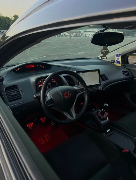 2007 Honda Civic Si 8th Gen - Image 3 of 7