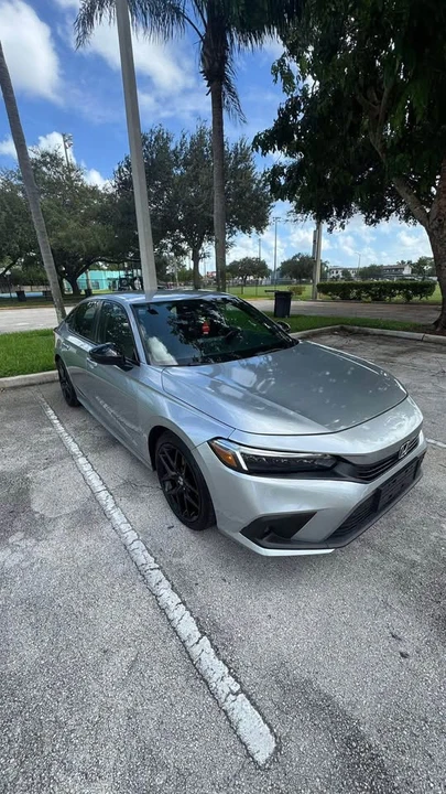 2022 Honda Civic 11th Gen - Image 5 of 10