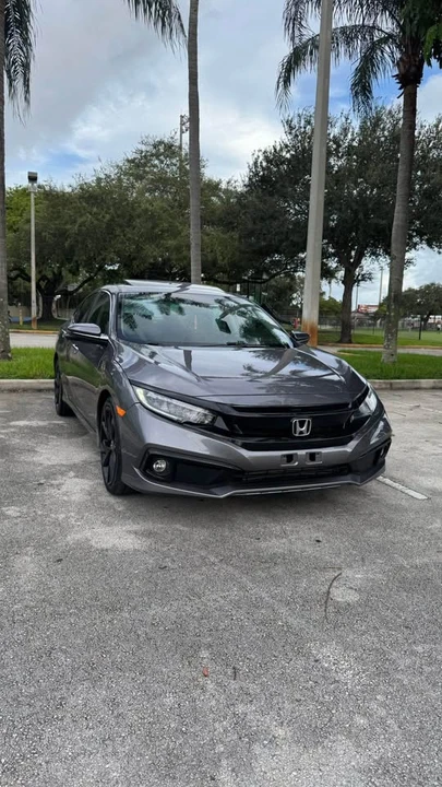 2018 Honda Civic 10th Gen - Image 2 of 10