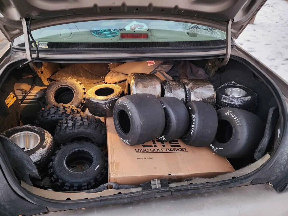 1999 Honda CR - Image 4 of 8
