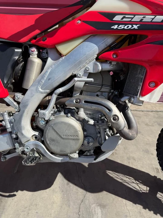 Honda CRF - Image 3 of 6