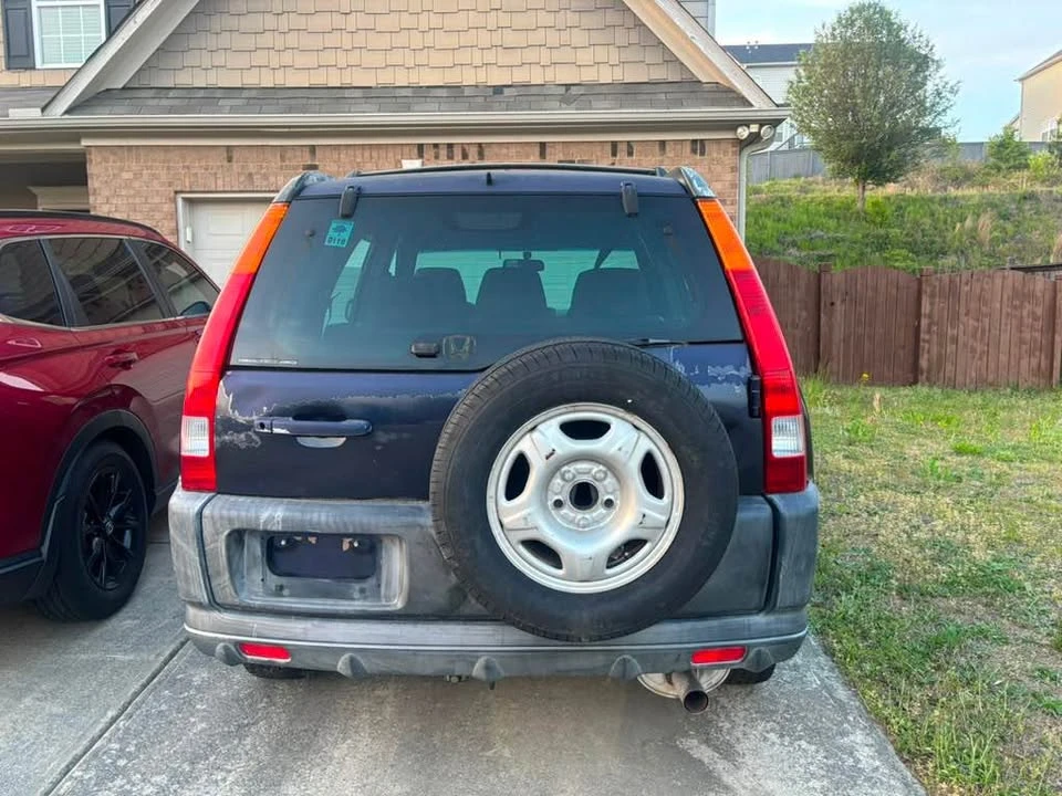 2002 Honda CR-V 2nd Gen - Image 2 of 5