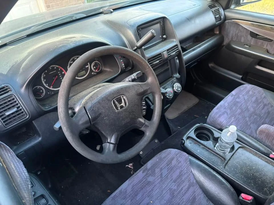 2002 Honda CR-V 2nd Gen - Image 4 of 5