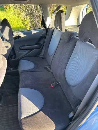 Honda Fit - Image 8 of 21