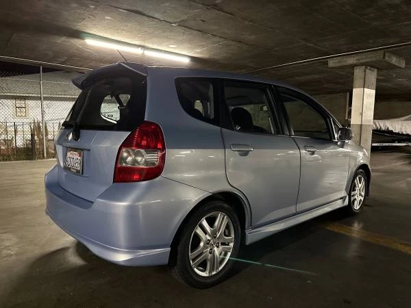 Honda Fit - Image 19 of 21