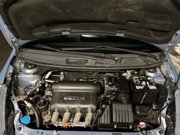 Honda Fit - Image 15 of 21