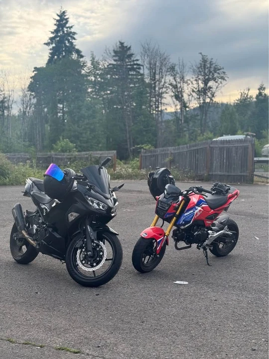 Honda Motorcycles - Image 2 of 4