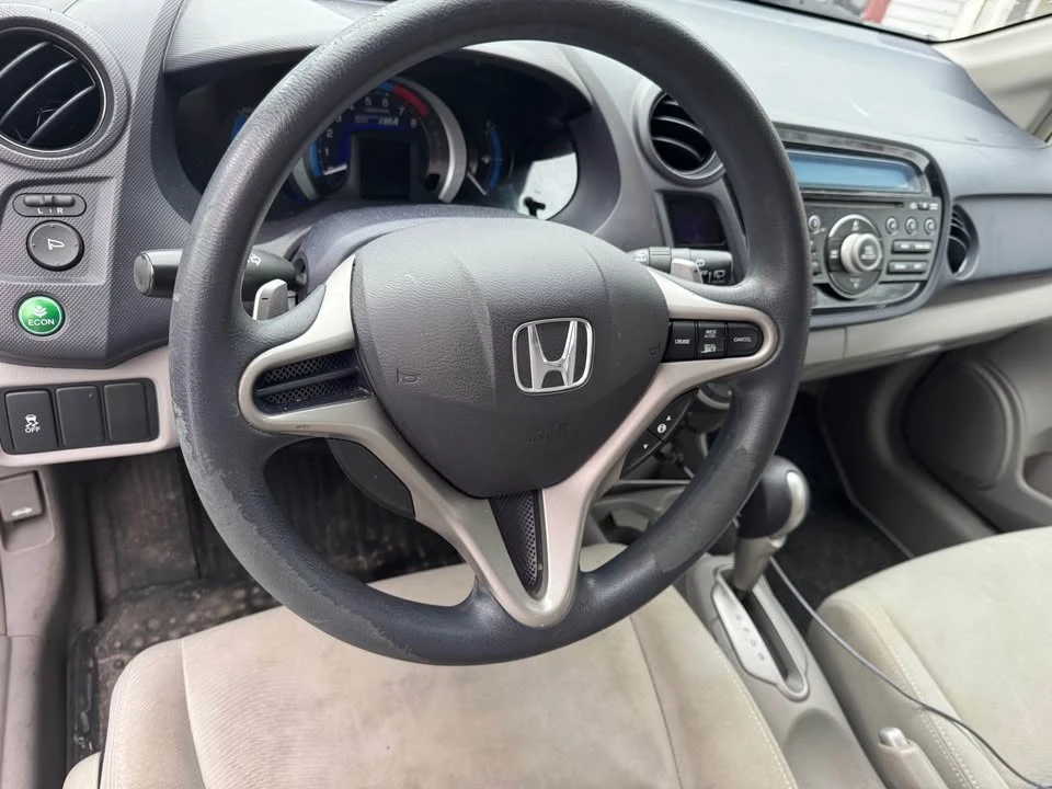 2010 Honda Insight 2nd Gen - Image 6 of 10
