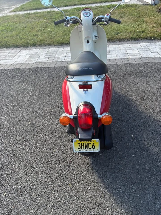 Honda Mopeds - Image 4 of 7