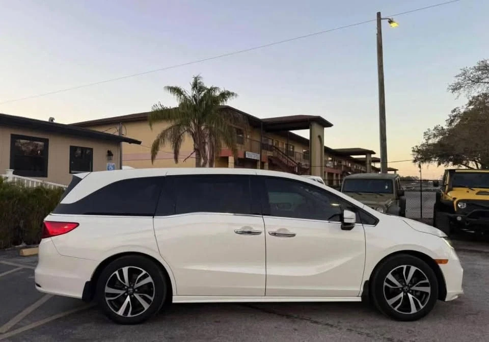 2016 Honda Odyssey - Image 4 of 6
