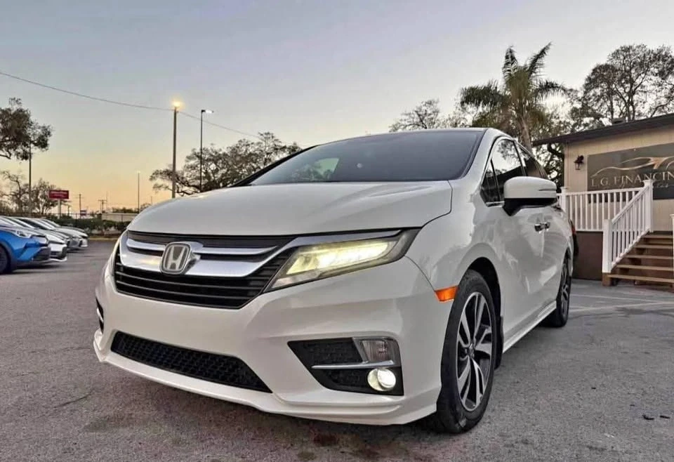2016 Honda Odyssey - Image 3 of 6