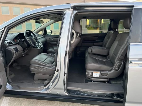 2016 Honda Odyssey - Image 6 of 20